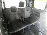 3列目シートもしっかりとスペースを確保しています。大人数でのお出かけもばっちりです。