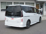 セレナ 1.4 e-POWER ハイウェイスターV 