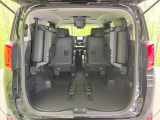 普段のお買い物や通勤、送迎等に十分な荷室スペースを確保しております。セカンドシートを倒すと、大きな荷物の積載も可能です♪