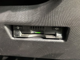 いまや快適なカーライフに欠かせないETCが付いています。