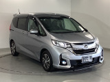 ドアミラーにLEDウインカーがついているので、周囲にアピールできますね。
