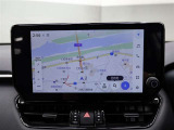 【ディスプレイオーディオ(コネクティッドナビ対応)Plus】通信型のコネクティッドナビに加え車載ナビも搭載しています。コネクティッドナビはご契約を頂くとR10年6月30日まで無料でご利用いただけます。