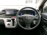 ご購入の車両には、ご納車前に室内の除菌・消臭を施行いたします。※ただし、すべての臭いを消臭できるわけではございませんので、あらかじめご了承ください。