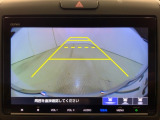 リアカメラ付で、後方をナビ画面で確認。車庫入れも安心です。もちろん、バックギアと連動しています。