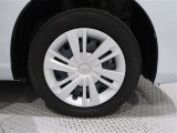 タイヤサイズは165/65R14です。