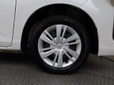 タイヤサイズは165/65R14です