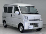 【車両状態証明書】査定協会公認のプロの検査員が公平かつ確かな基準で検査を実施。車両評価をもとに、安心しておクルマをお選びいただけます。