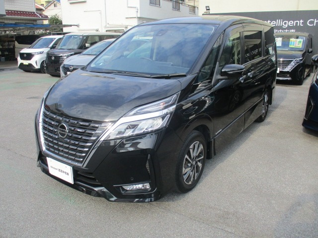 セレナ 2.0 ハイウェイスターV 