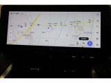 ディスプレイオーディオを装備。スマホとクルマをつなぐことで、これまでのナビに加えて、いろんなサービスが楽しめます。