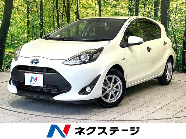 トヨタ アクア 
