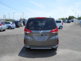 新車ディーラーの中古車コーナーです。保証・整備料金は車両価格に含まれております。諸費用まで入った支払総額は魅力的な価格になっていると思います。