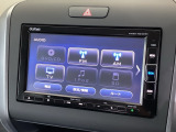 ナビ機能だけでなく、フルセグ、Bluetooth、DVDとCD再生などのオーディオ機能がついています!