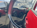 ブラインドスポットモニター★後方側から接近してくる車両を検知して危険をお知らせしてくれます。