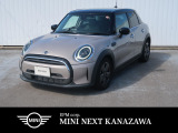 当店の在庫をご覧頂きありがとうございます。MINI正規ディーラーとして厳選された認定中古車を展示・販売しておりますので安心してお車をご検討頂けます。