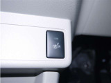 運転席シートヒータースイッチ