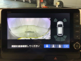 リアカメラ付で、後方をナビ画面で確認。車庫入れも安心です。もちろん、バックギアと連動しています。