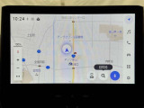 ディスプレイオーディオを装備。スマホとクルマをつなぐことで、これまでのナビに加えて、いろんなサービスが楽しめます。