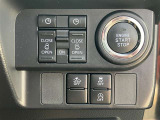 各種スイッチです。両側電動スライドドア★室内からでも開け閉めが可能!狭い駐車場でもスライドドアなら安心ですね♪