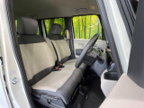 運転席シート廻りは使用感も少なく、良好な状態となっています。丁寧に使われていたことがよくわかりますね。