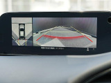 360&deg;ビューモニターを搭載しています。コーナーセンサーと合せてお使いいただくことで、安全、安心にお車の取り回しを行っていただけます。