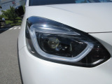明るいLEDヘッドライトで、夜道も安心して運転して頂けます。