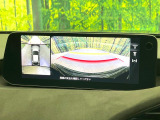 【360&deg;ビューモニター】専用のカメラにより、上から見下ろしたような視点で360度クルマの周囲を確認することができます☆縦列駐車や幅寄せ時に活躍してくれます♪