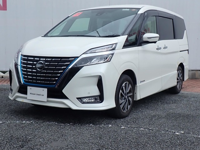 セレナ 1.2 e-POWER ハイウェイスターV