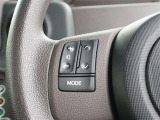 左側に音量調整、チャンネルボタン等がついてますので、運転中でも操作出来ます。ストレス感はなく安心出来ます。