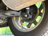 お車を安心してお乗りいただく為には、足回りの定期点検が欠かせません。サービスサポート(有償保証)では無料点検もご提供しており、安心のカーライフをお過ごしいただけるサポート体制が整っています。