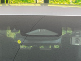 【トヨタセーフティセンス】走行中に前方の車両等を認識し、衝突しそうな時は警報とブレーキで衝突回避と被害軽減をアシスト。より安全にドライブをお楽しみいただけます。