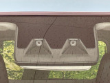 【スマートアシスト】走行中に前方の車両等を認識し、衝突しそうな時は警報とブレーキで衝突回避と被害軽減をアシスト。より安全にドライブをお楽しみいただけます。