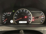 とっても見やすいメーターです。夜間時はラグジュアリーな気分にさせてくれる照明が魅力ですので、夜のドライブも楽しみになりますよ♪