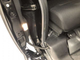 スライドドアを開けると足元を照らす照明付きです。これは便利です★