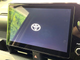 【10.5インチ ディスプレイオーディオ】大画面のディスプレイはAppleCarPlayやAndroidAutoが利用可能。大きな画面でスマホナビアプリ等が利用いただけます♪