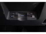 ETC2.0車載器を装備していますので、高速道路の料金所をスムーズに通過。料金もお得になる場合があります。