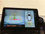 いまや必須装備「ナビゲーション」搭載!知らない場所に、スイスイッとドライブ。なんて便利な機能でしょうか?もう、これなしではハンドルを握れませんね!でも、運転中の操作は危険ですのでご注意ですね♪