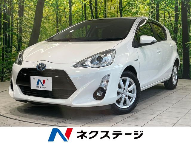 トヨタ アクア 