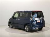 トヨタ高品質中古車洗浄「まるまるクリン」 外装はもちろん、内装はシートを外して見えないところまで徹底洗浄!お客様に責任を持って安心と美しさをお届けします!