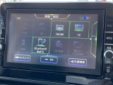 DVD、フルセグTV、Bluetoothオーディオなど、欠かせない機能も豊富についています!