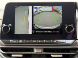 死角になりやすい左前方の視界を確認出来る『サイドブラインドビュー』♪
