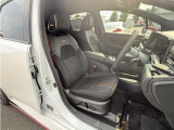 【フロント】ゆったり座れる快適なNISMOシート☆運転席&助手席♪