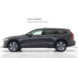 V60CCはあなたのアクティブなライフスタイルを支えるだけの存在ではありません。都市で過ごす日常から、果てしない好奇心に導かれる冒険の旅まで、あなたの人生のすべての瞬間を輝かせるためのパートナーです。