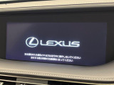 【メーカー純正ナビ】インテリアに溶け込むスタイリッシュな「専用設計」メーカーナビを装備♪視認性や操作性など基本性能にも優れ、より上質なカーライフをお楽しみいただけます。