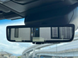【デジタルインナーミラー】後席の大きな荷物や同乗者で後方が確認しづらい時でも安心!カメラが撮影した車両後方の映像をルームミラー内に表示。クリアな視界で状況の確認が可能です!