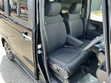 展示車両は、すべて厳しい基準をクリアした厳選中古車ばかりです!