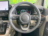 【純正革巻きステアリング】上質な革を使用することで、手にしっかり馴染みとても運転しやすいハンドルです♪