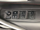 サイドミラーと窓のパワーウィンドウスイッチです!