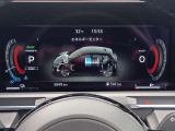 元弊社試乗車/走行3,049キロ。※掲載車が少しでも気になるお客さま、私共スタッフはクルマの事がよくわからないお客さまへ丁寧な説明を心掛けております。お気軽にご相談ください(定休日 火/水曜)。