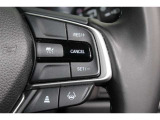 安全運転支援システムHonda SENSINGを搭載。衝突軽減ブレーキや、前後の誤発進抑制機能、アダプティブクルーズコントロール、車線維持など複数の先進技術で安心・快適なドライブをサポートします。