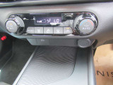 オートエアコンですので、車内を快適な空間に出来ます♪